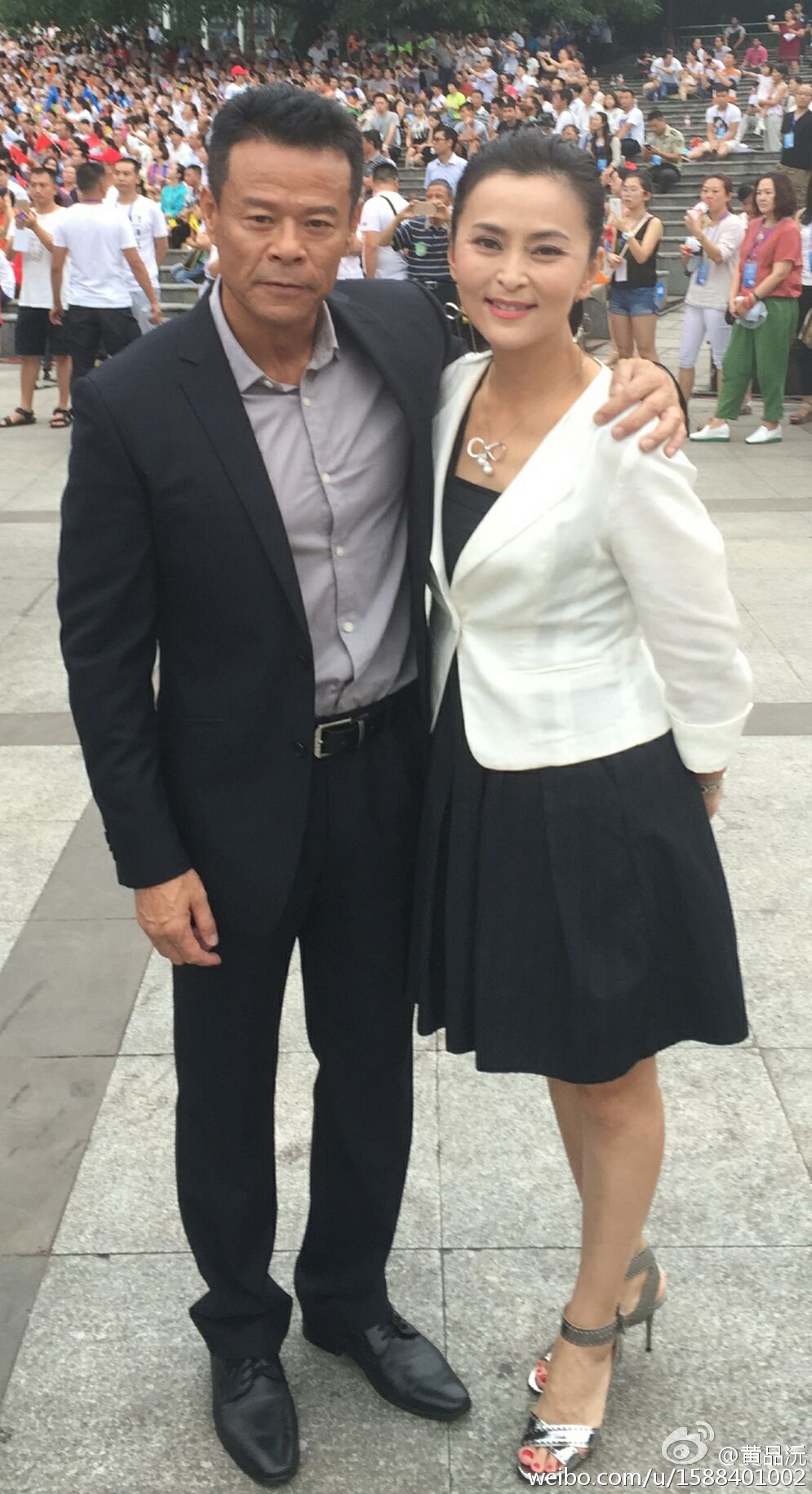 ">黄品沅,原名黄若萌,1964年出生于四川省乐山市,中国内地影视男演员