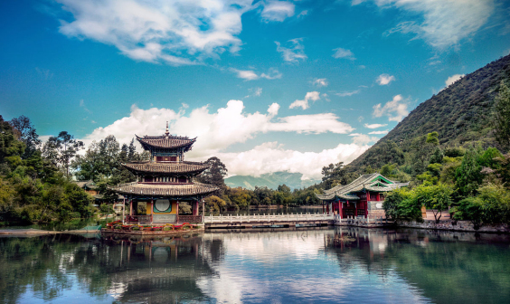 黑龙潭