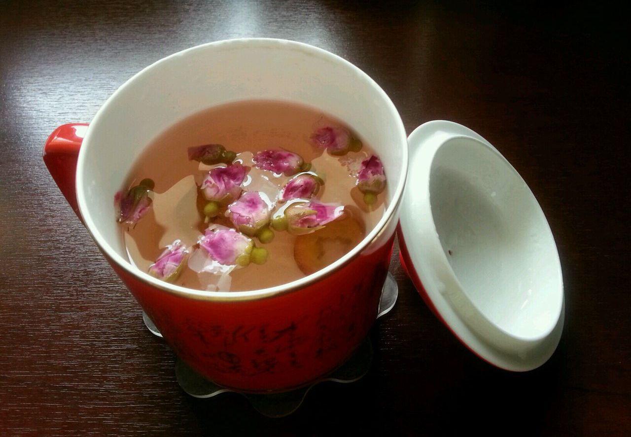 玫瑰花蜂蜜茶