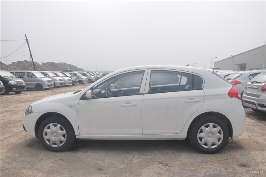  p data-id="gnbkb7ogci">中华骏捷frv作为 a target="_blank" href="