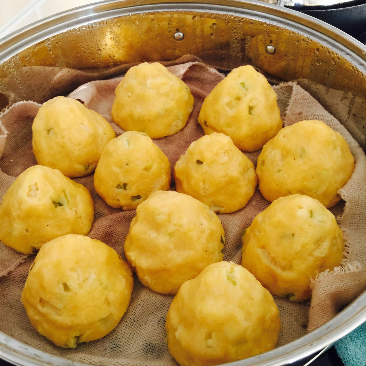 玉米面菜窝窝头