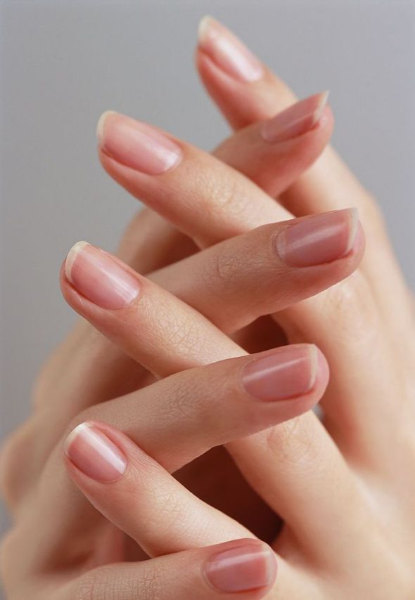  p>从中医来讲,一个人手指甲上的月牙如果弧度大,光泽好,就表明此人的