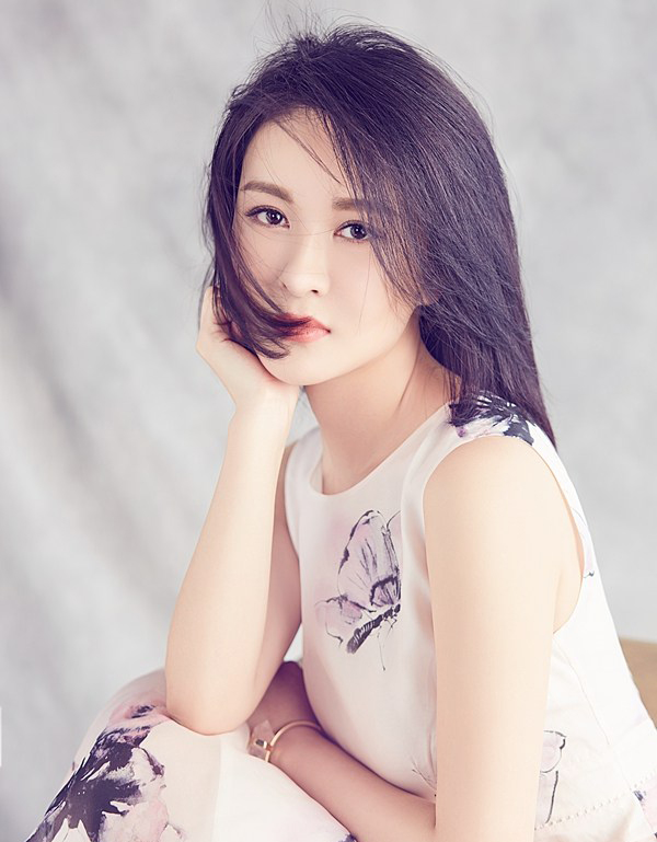  p data-id="go1iokct28">郑亦桐 i>(曾用名郑逸桐 /i>),出生于河北省