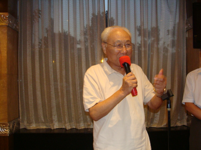  p>仲星火(1924年2月5日—2014年12月25日),出生于安徽省亳州市,中国