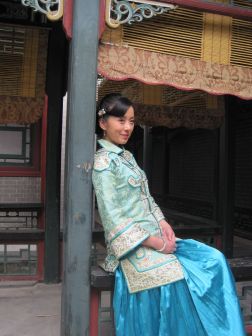 高艺（中国内地女演员）_百度百科