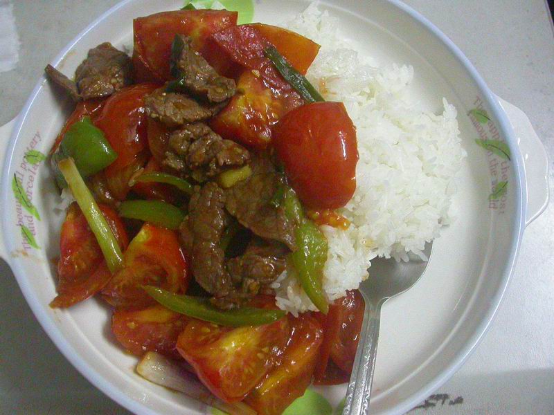 牛肉盖浇饭