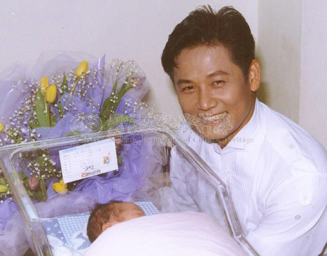  p>《小气大财神》,由徐乃麟跟曾国城共同主持,为一全新的博弈综艺