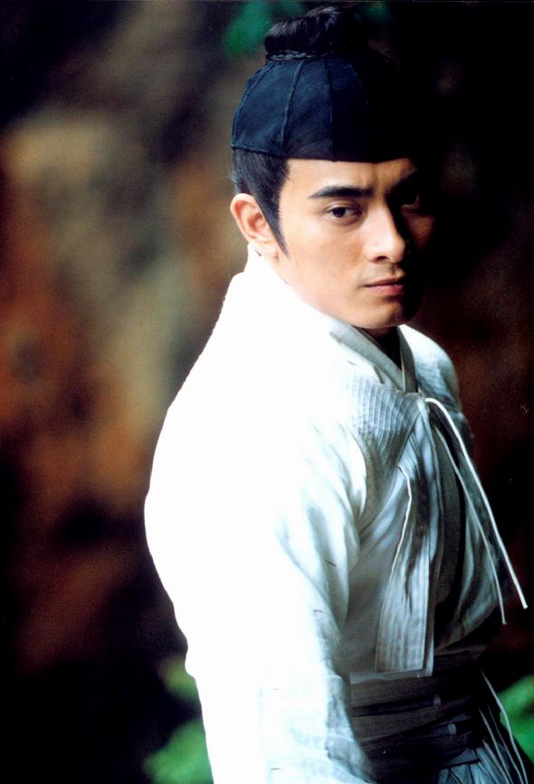 lemmaid="4672001">新传媒私人有限公司 /a> i>) /i>出品的古装武侠剧