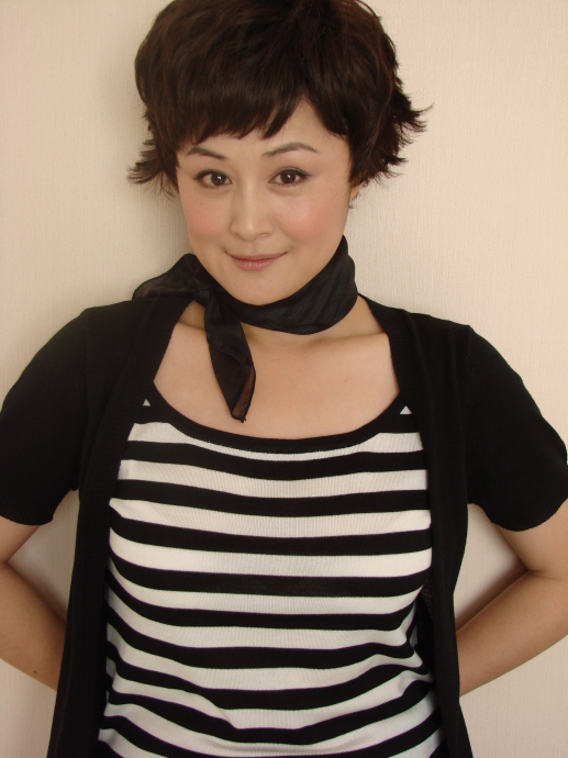  p>于月仙 i>(1971年4月24日-2021年8月9日) /i>,出生于内蒙古自治区 