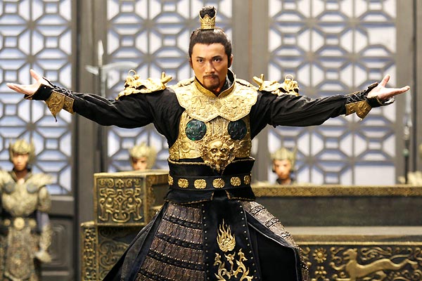  p data-id="gnt981ospp">邹兆龙,又名倪星,1967年8月11日出生于中国 