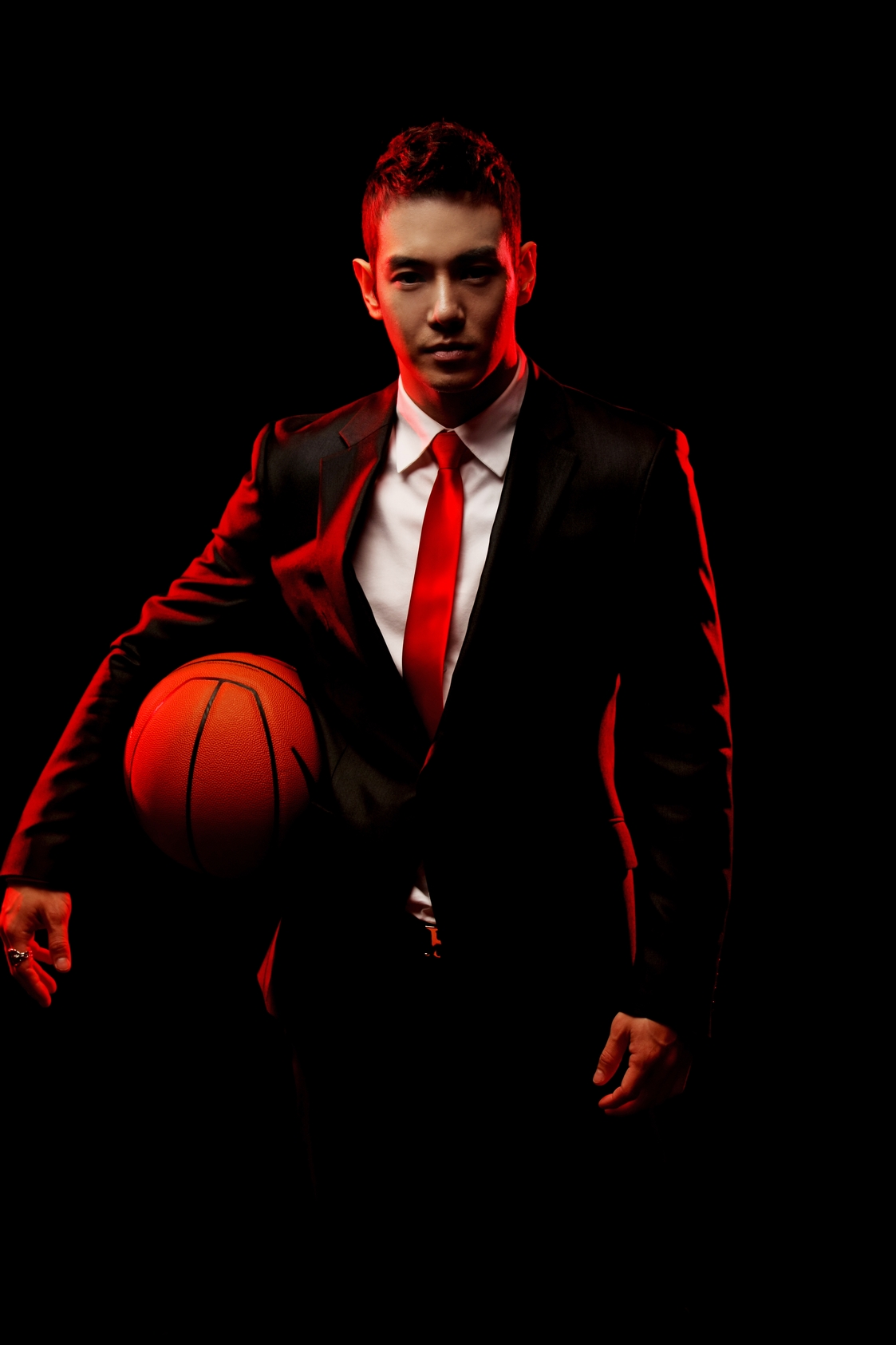  p>黄伦硕,1982年1月17日出生于 a target="_blank" href="/item/首尔