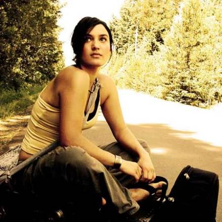 Hayley Sales_百度百科