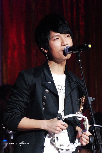 c乐队/19947924" data-lemmaid="19947924">