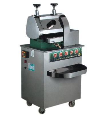  p>甘蔗机是把甘蔗压榨成汁的机器,也叫甘蔗榨汁机,可分为台式甘蔗机