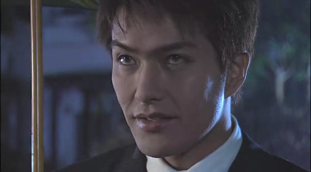 由坂元裕二担任编剧,<a target="