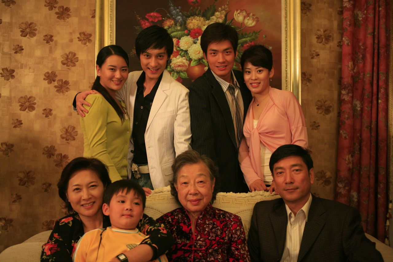 田教授家的二十八个亲戚(4dvd)