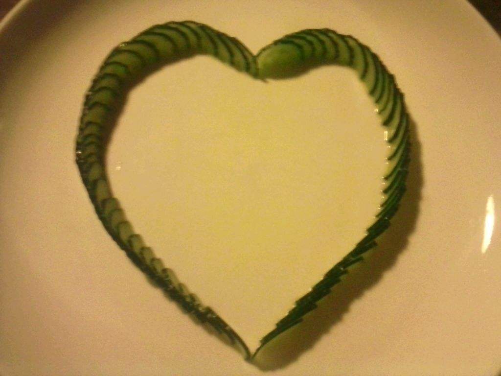  p>心形黄瓜是英国一家超市专为 a target="_blank" href="/item/情人