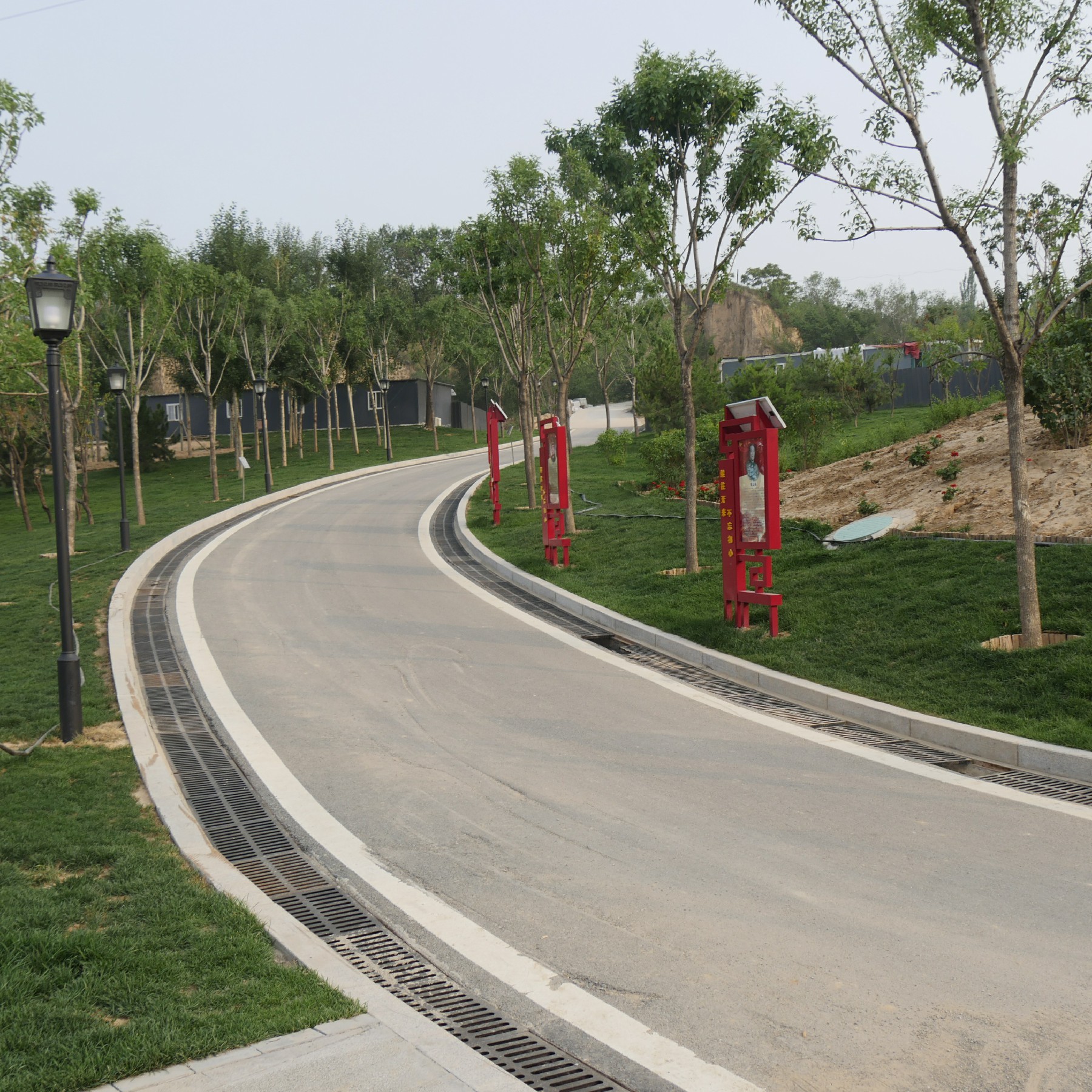 p>九龙岗森林公园位于 a target="_blank" href="/item/忻州市