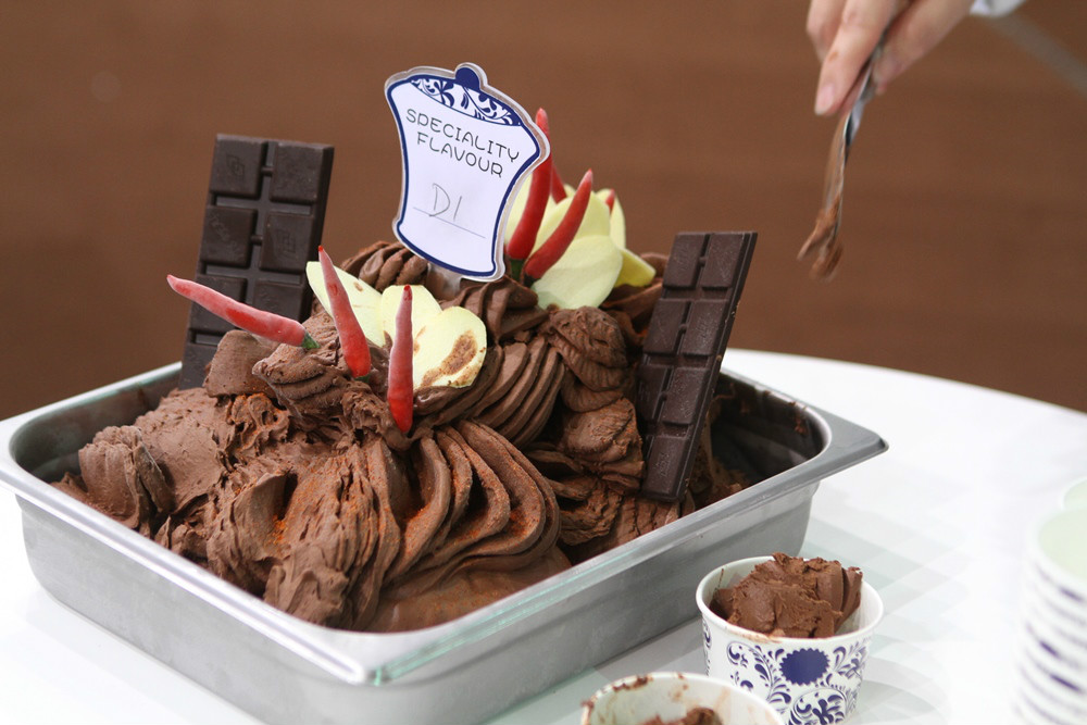 4月初在上海国际酒店用品博览会旗下高端食品展冰激凌馆内火热开赛