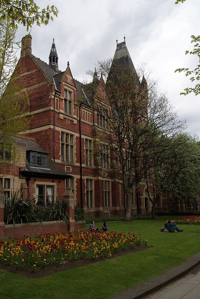  p>利兹大学(university of leeds),是一所位于 span class="ref"