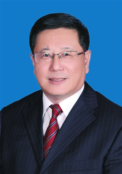  p data-id="gnbusp0oh3">左新军,男,汉族,宁夏盐池人,1960年11月出生