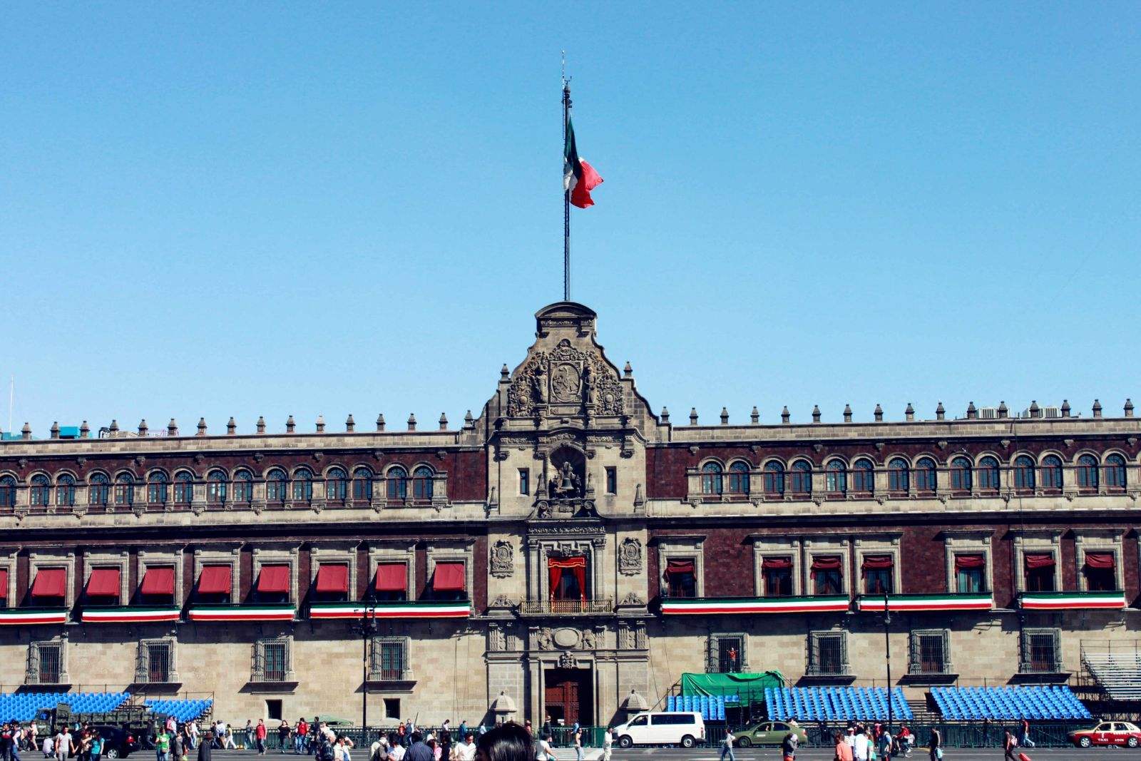  p>墨西哥城 i>( /i> i> a target="_blank" href="/item/西班牙语