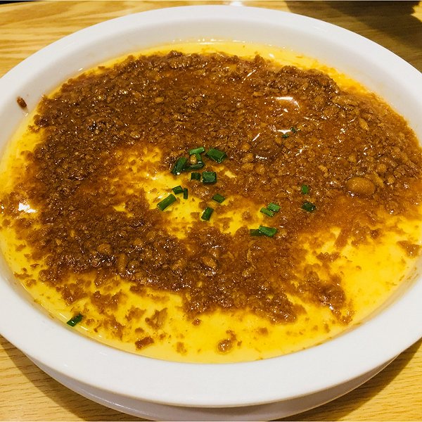  p>肉酱蒸蛋是一道以鸡蛋,猪肉为主要食材制作的美食. /p>