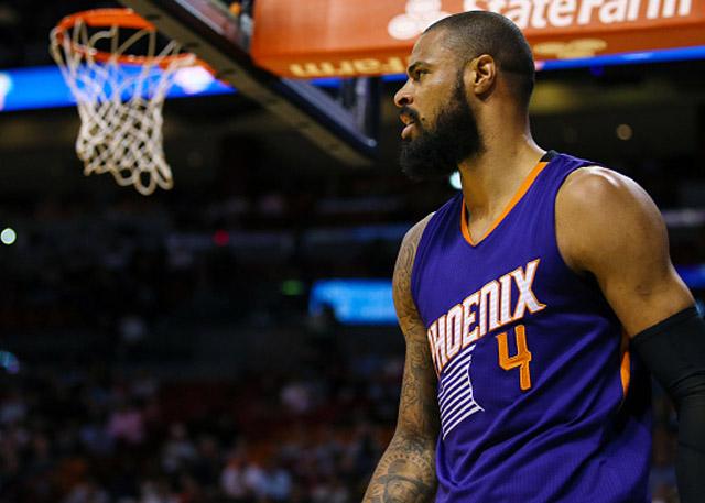  p>泰森·钱德勒(tyson chandler) 1982年10月2日出生于美国 a href="