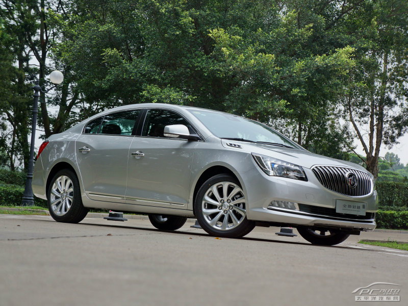 >君越(lacrosse)是上汽通用在2006年2月22日推出的一款全新中高档轿车