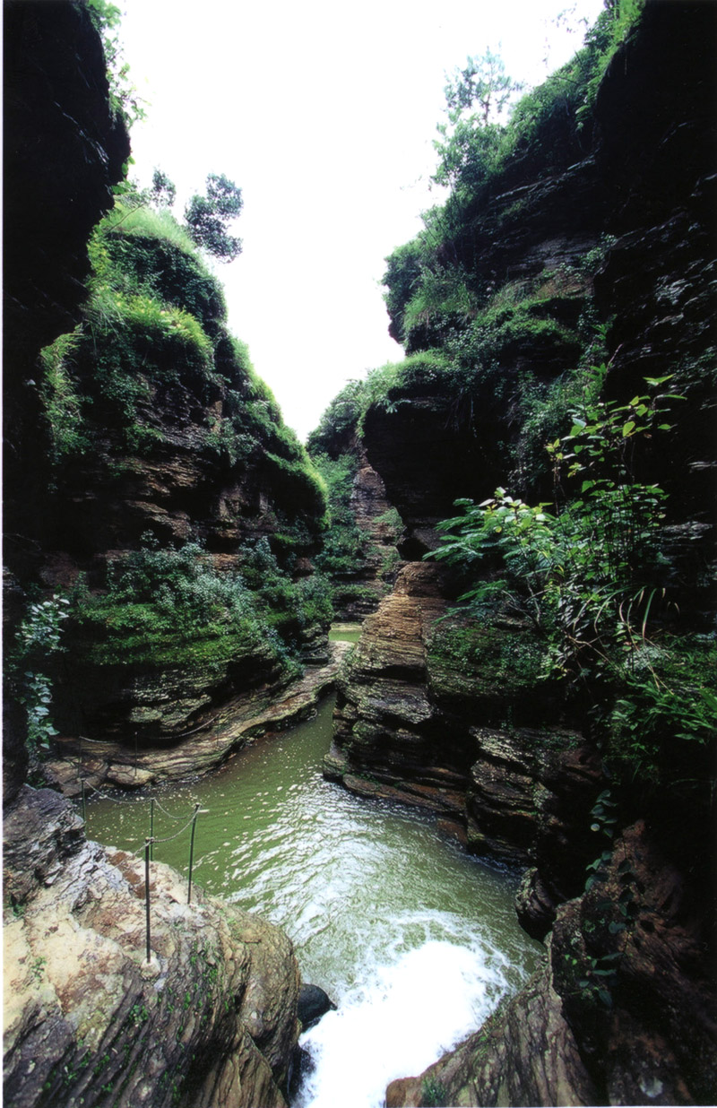  p>马龙区马过河风景名胜区地处滇中高原 span class="ref" data-ctr