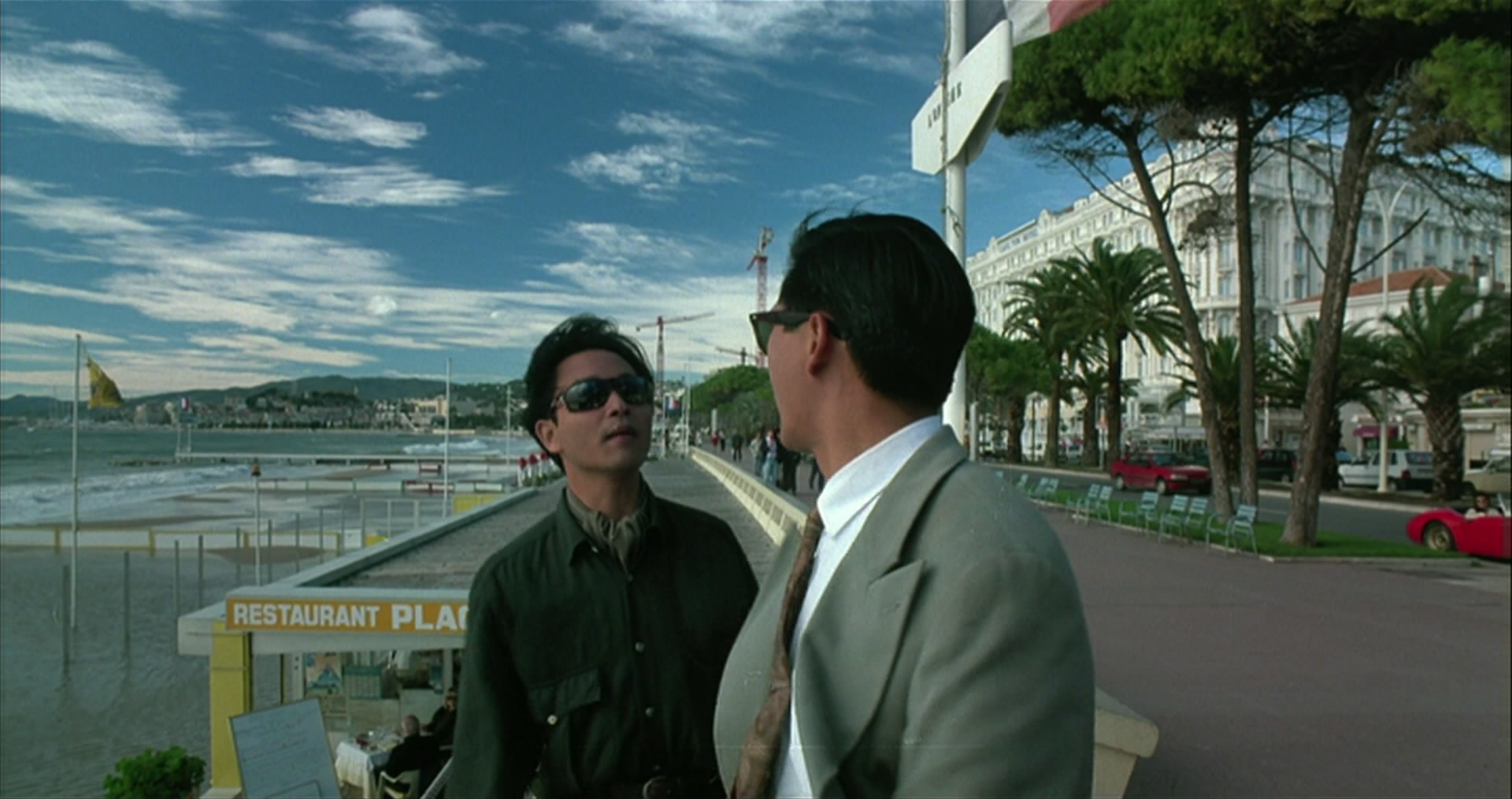 纵横四海/纵横天下