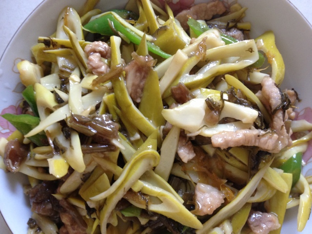酸笋炒肉丝