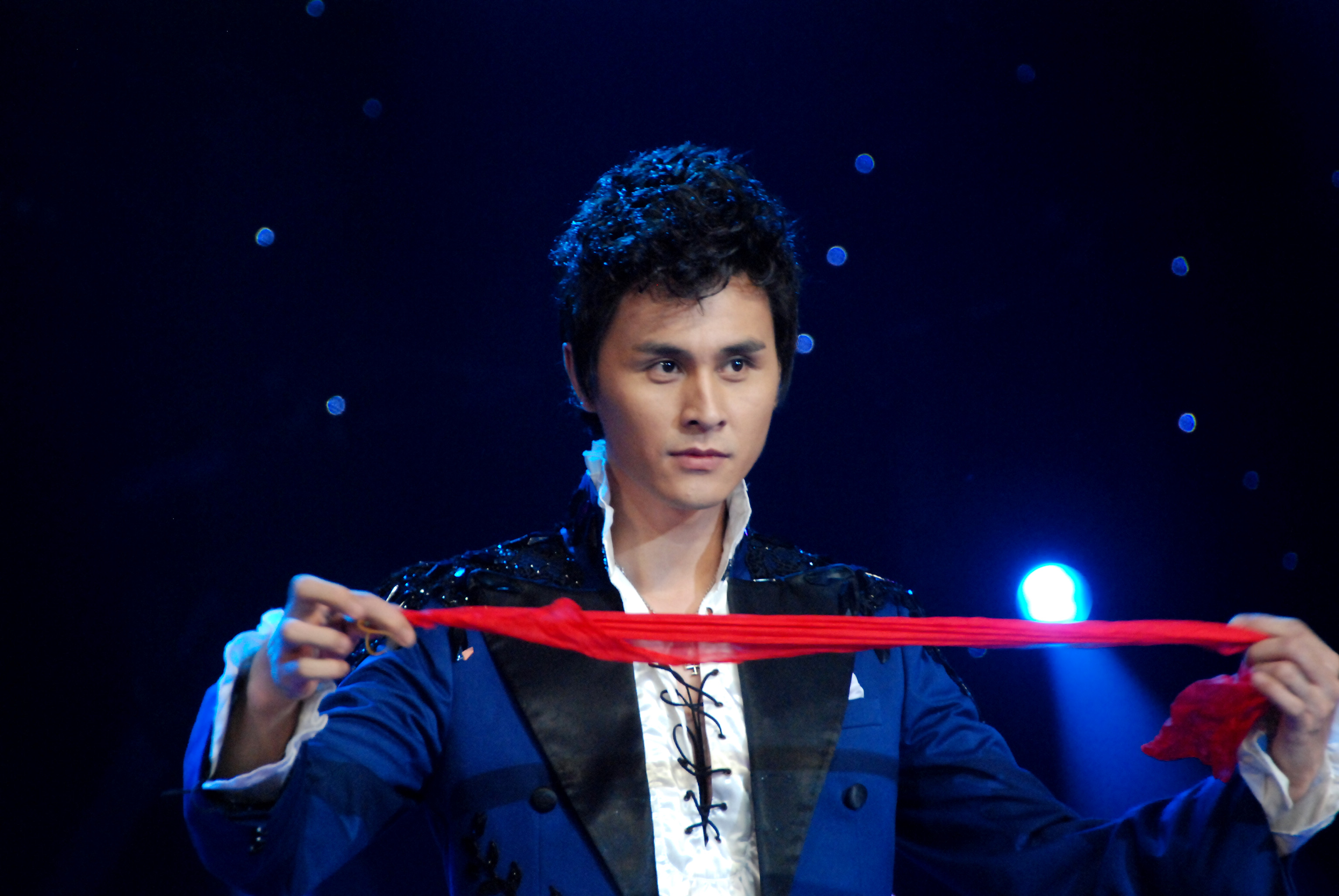 id="tsibcqoascfu">刘世杰,男, span class="psl-tag">职业魔术师 