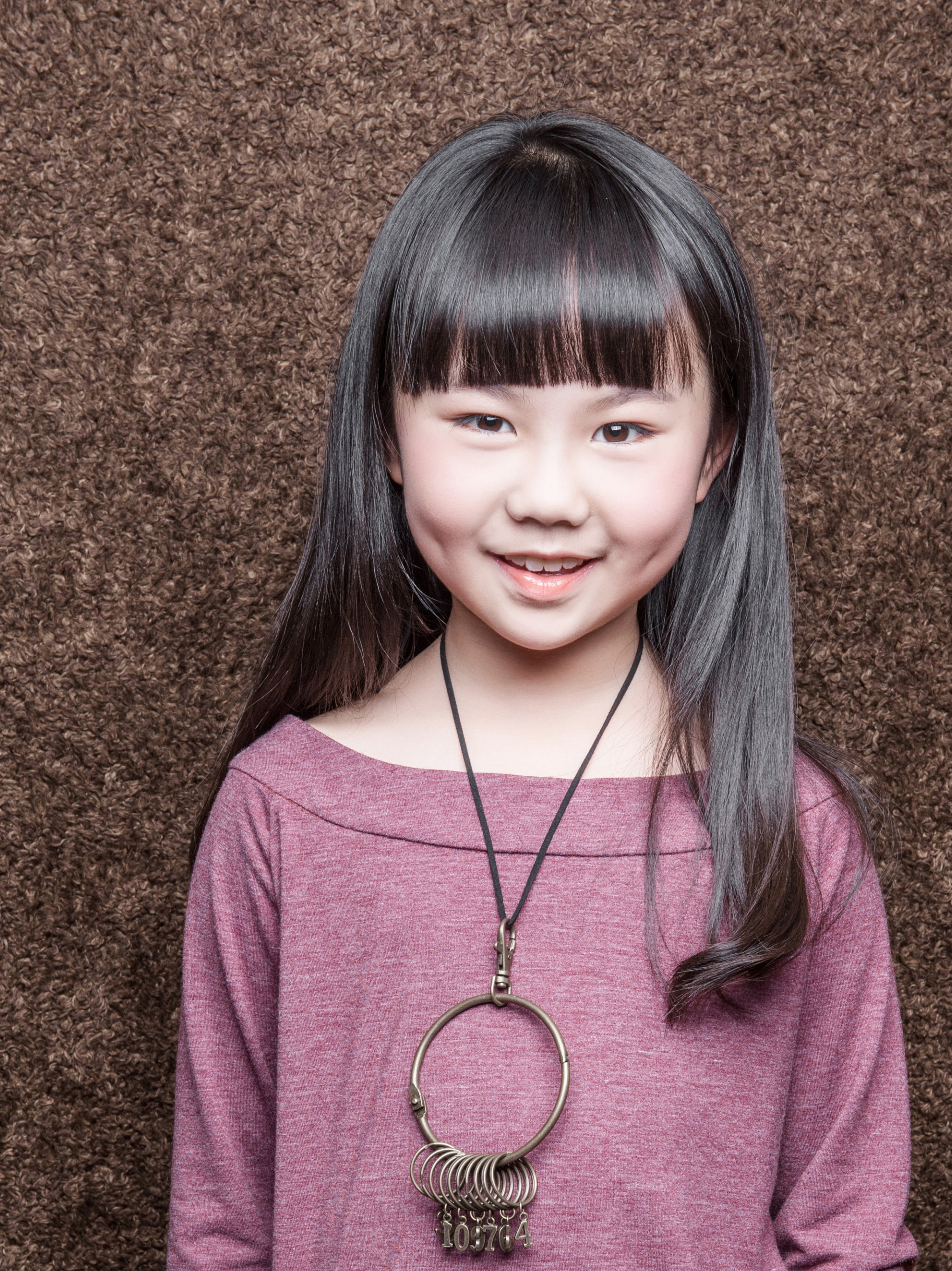  p>周芷莹,2007年3月30日出生于湖南长沙,中国内地女演员,歌手.