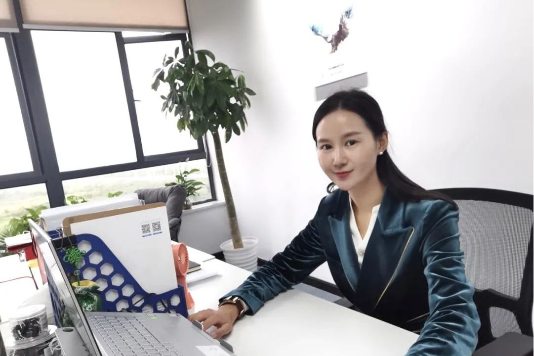  p>陈红,女,现为武汉依迅北斗时空技术股份有限公司总经理助理. /p>