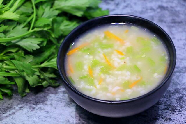 芹菜胡萝卜粥