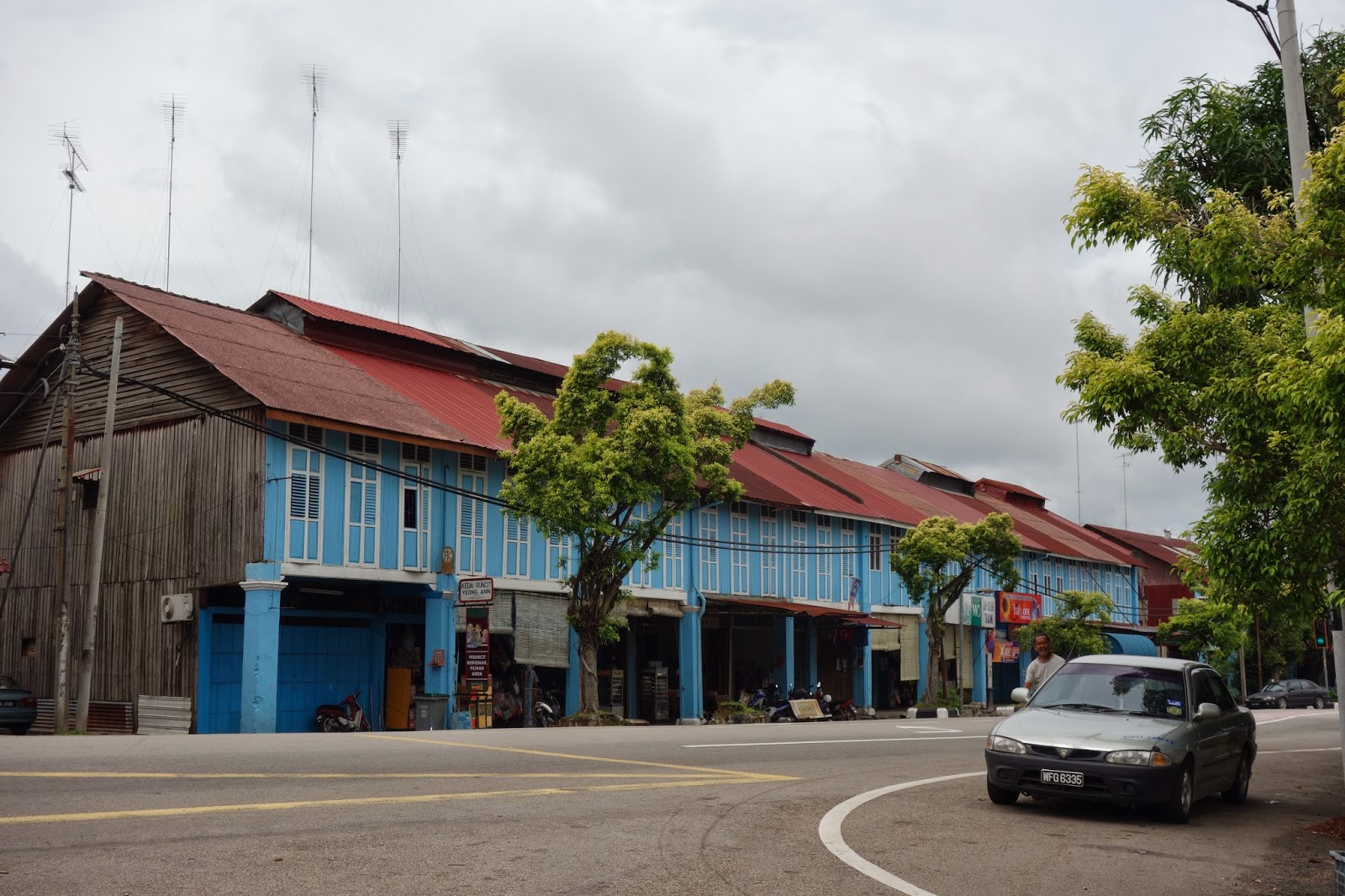 中文简称 b>港脚 /b>,是马来西亚柔佛东甲县(原麻坡县)的一个小乡镇