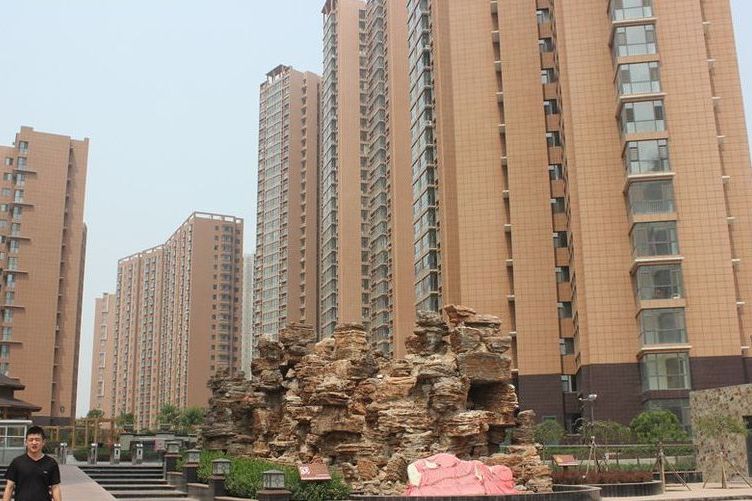  p data-id="gn846b6qul">美林湾地理位置处于内蒙古呼和浩特市