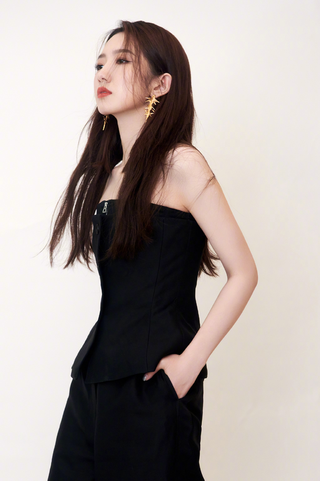 孟美岐