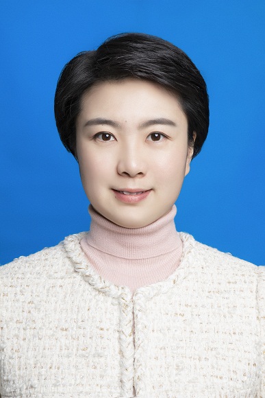 江苏响水人,2001年12月入党,2003年8月参加工作,南京大学公共管理硕士