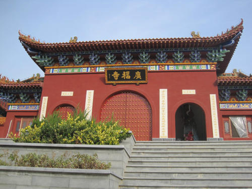  p>广福寺是位于河北成安县东向阳村广福寺. /p>