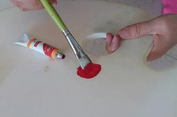 国画颜料用什么颜料可以调出肉色 - 知晓星球