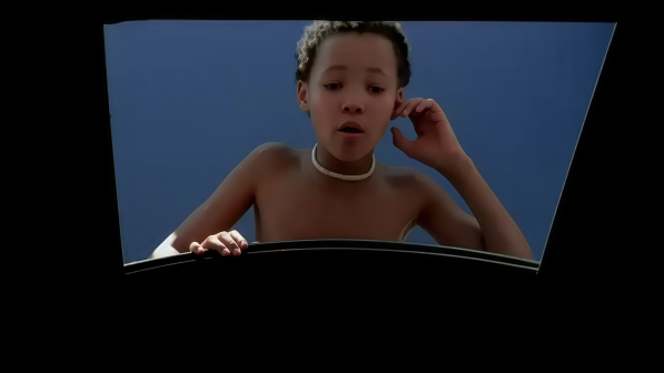 《上帝也疯狂2》剧照