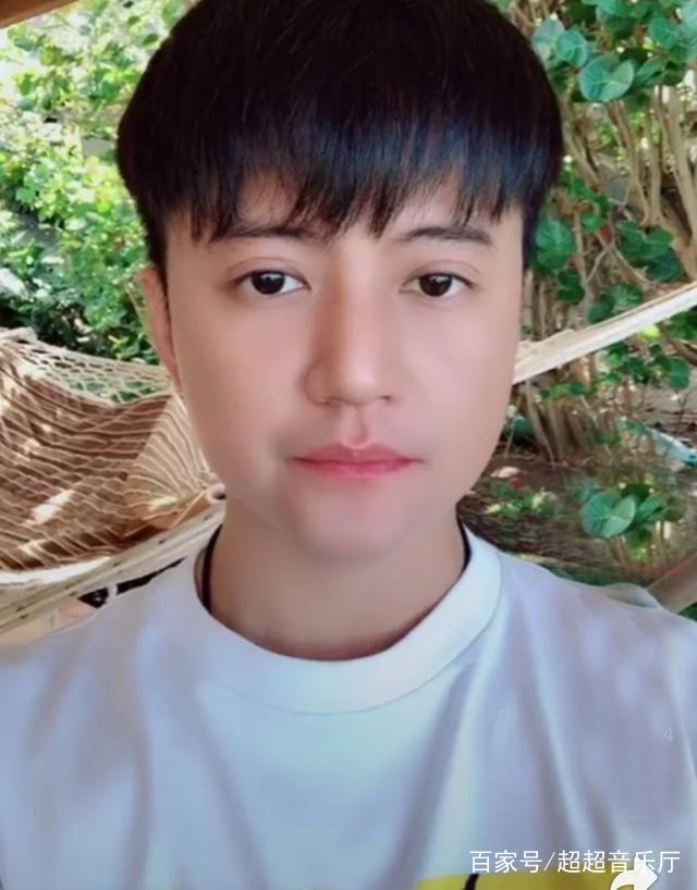 昔日红楼梦中人 宝黛钗冠军 如今一人活跃 一人消失 一人被遗忘_百科TA说