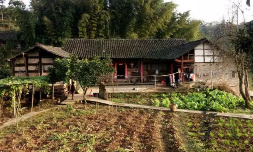  p>维新镇(已撤销),原隶属于四川省宜宾市筠连县,地处 a target="