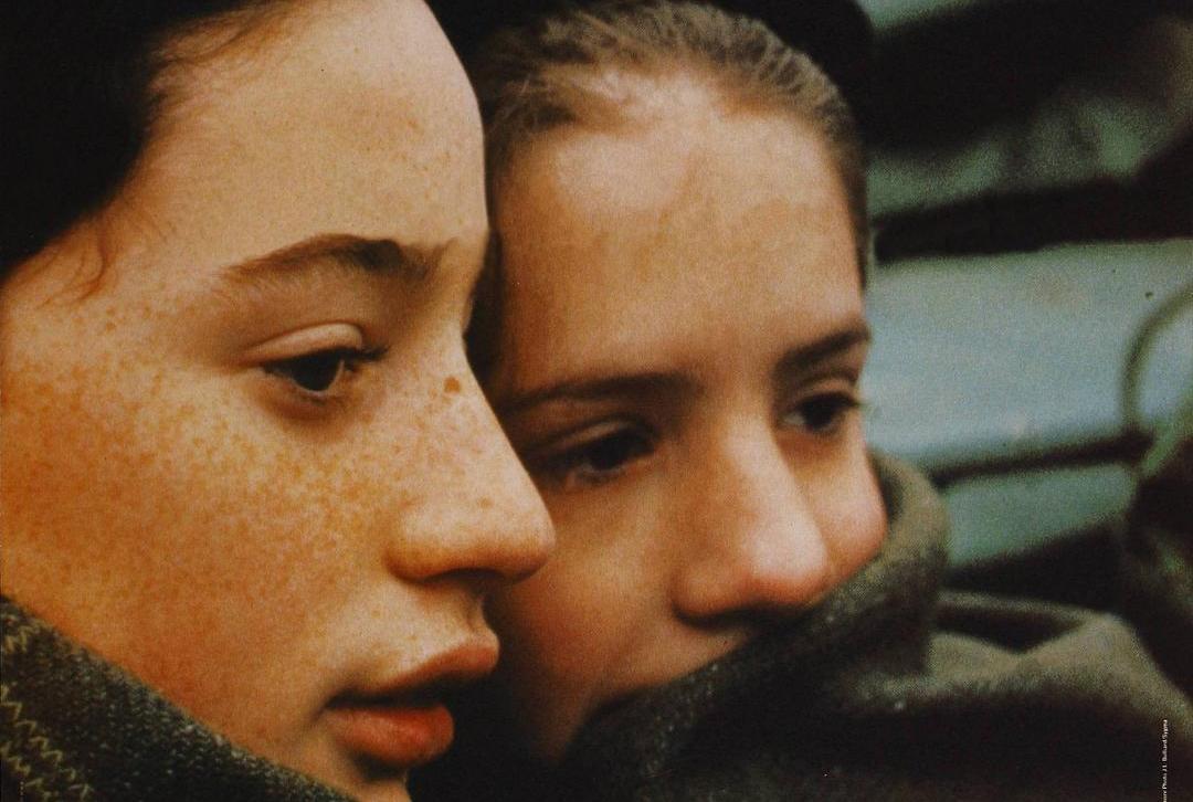  p>《再见,孩子们》是路易·马勒执导,加斯帕·曼尼斯,拉斐尔·费伊特