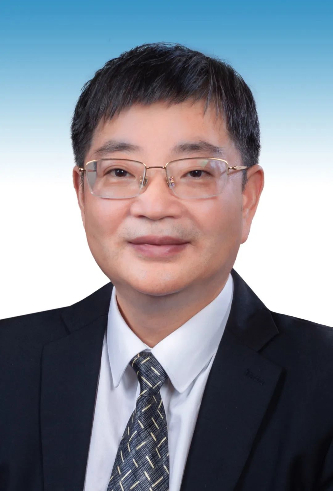  p data-id="gnbrduufur">吴金明,男,汉族,1963年10月出生,湖南临湘人