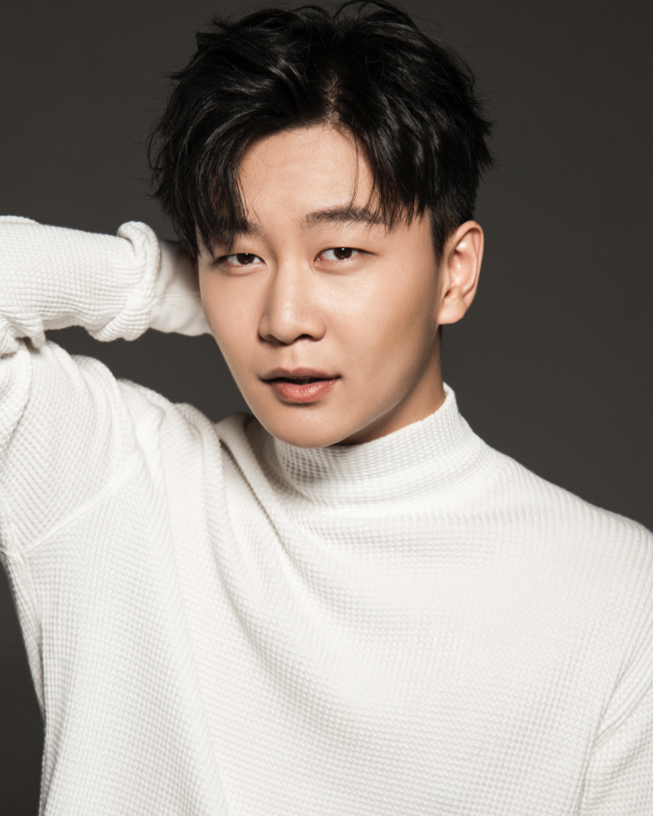  p>刘云龙,2000年9月27日出生于北京市昌平区,中国内地男演员,2013年