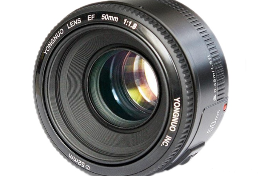  p>永诺50mm f/1.8是一款相机镜头. /p>