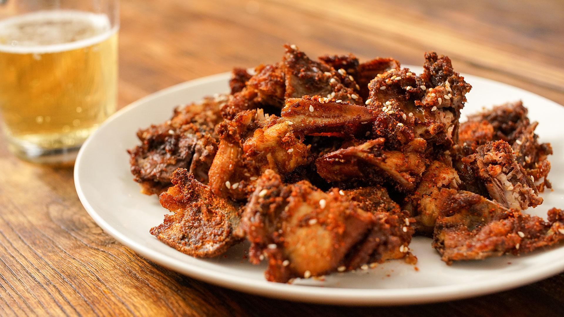 火了30年的沈阳鸡架,东北人最爱